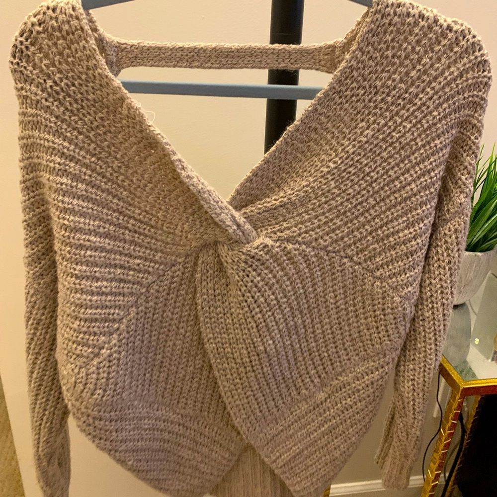 Cute boutique sweater!